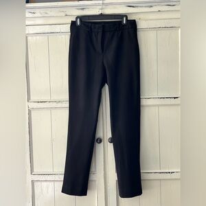 Stretchy Size 4 Black White House Black Market classic Trousers W/ Secret Pocket